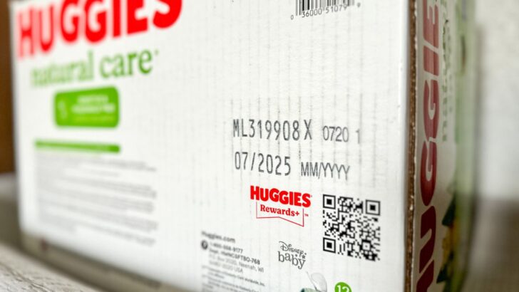 Do Baby Wipes Expire? How Long Is the Shelf Life?