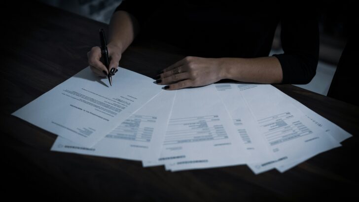 What Happens if Your Spouse Won’t Sign the Divorce Papers?